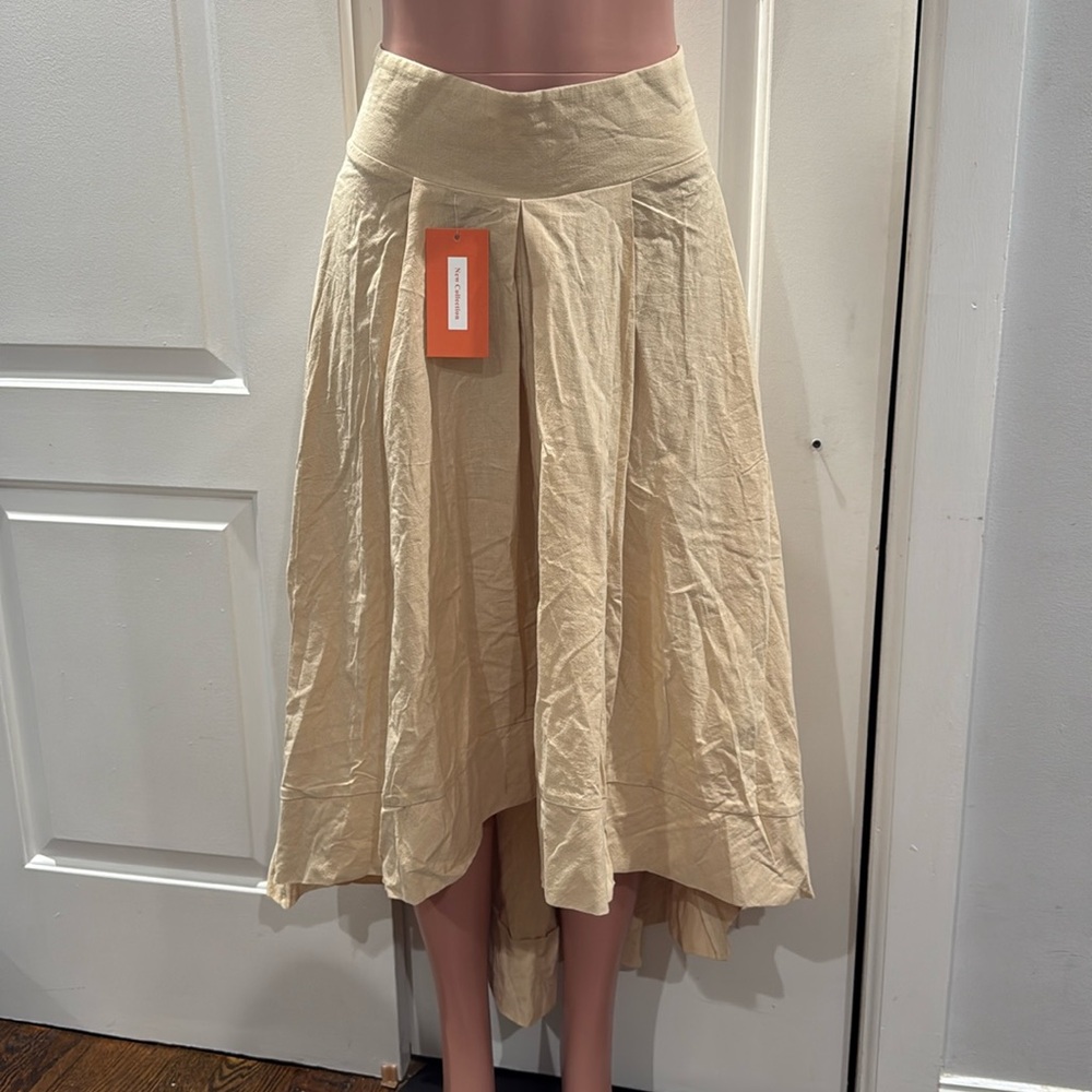 NWT‎ Long skirt